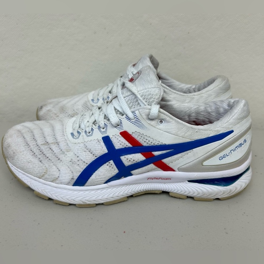 ASICS Gel-Nimbus 22 Tokyo White with Blue and Red Accents Women 9.5
